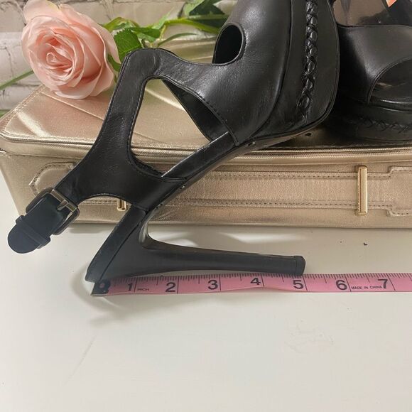 Carlos Santana Women's Black High Heel Platform Sandals - Picture 12 of 12